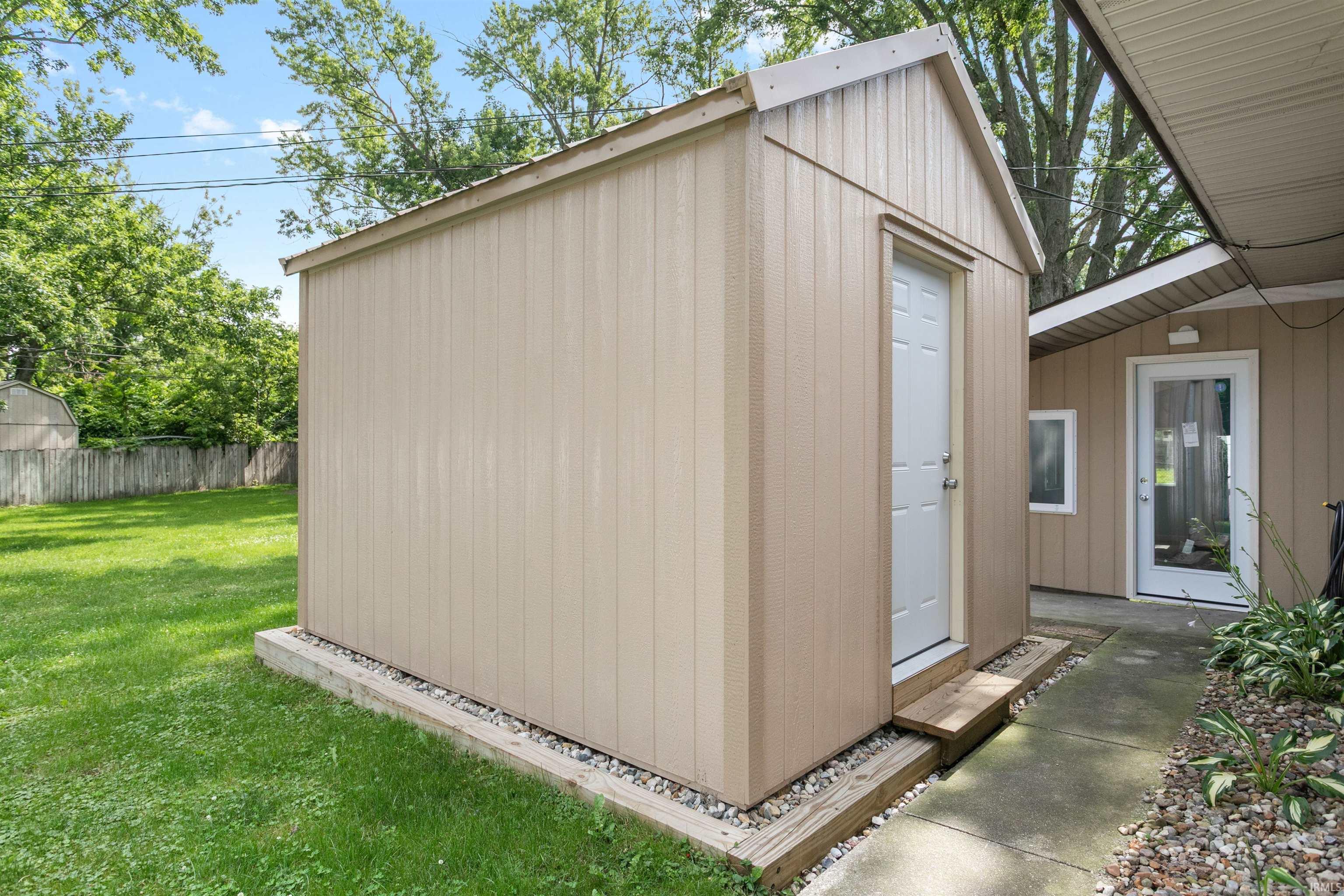23321 Marydale Drive Elkhart IN 46517