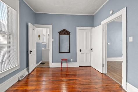 1712 Illinois Street Fort Wayne IN 46808