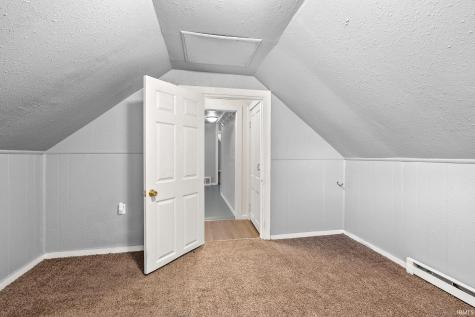 1712 Illinois Street Fort Wayne IN 46808