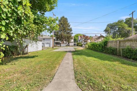 1712 Illinois Street Fort Wayne IN 46808