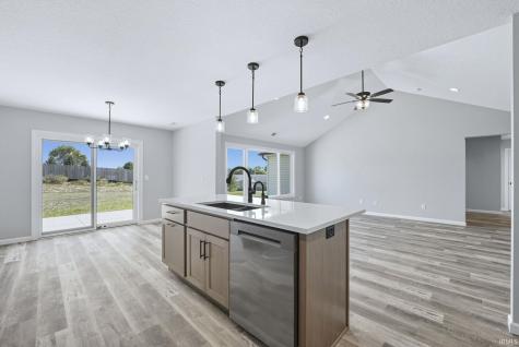 118 Sunset Drive Avilla IN 46710