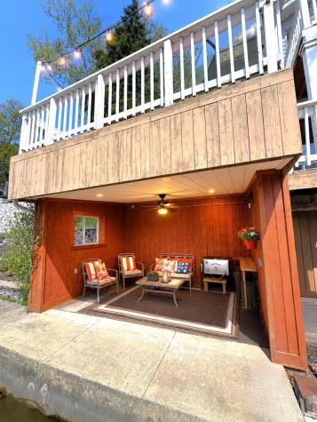 5100 E Quiet Water Court Monticello IN 47960