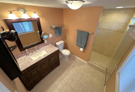 5100 E Quiet Water Court Monticello IN 47960