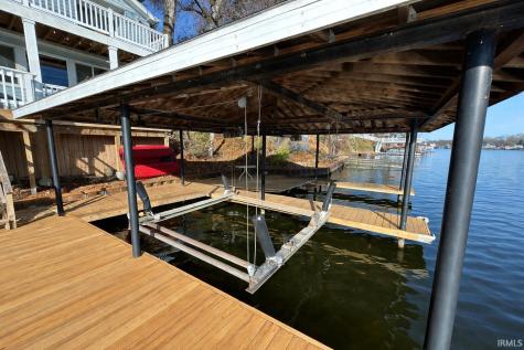 5100 E Quiet Water Court Monticello IN 47960