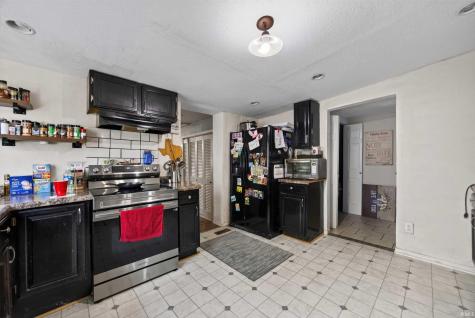 617 S 8th Street Mitchell IN 47446