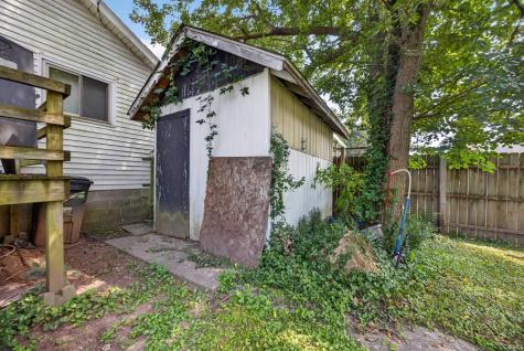 617 S 8th Street Mitchell IN 47446