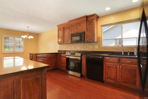 324 Indian Trail Evansville IN 47715