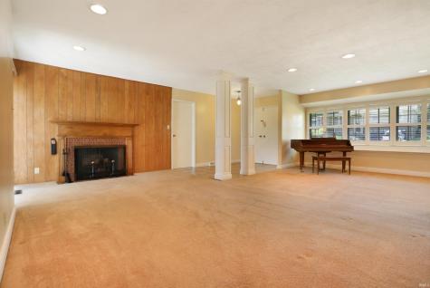 324 Indian Trail Evansville IN 47715