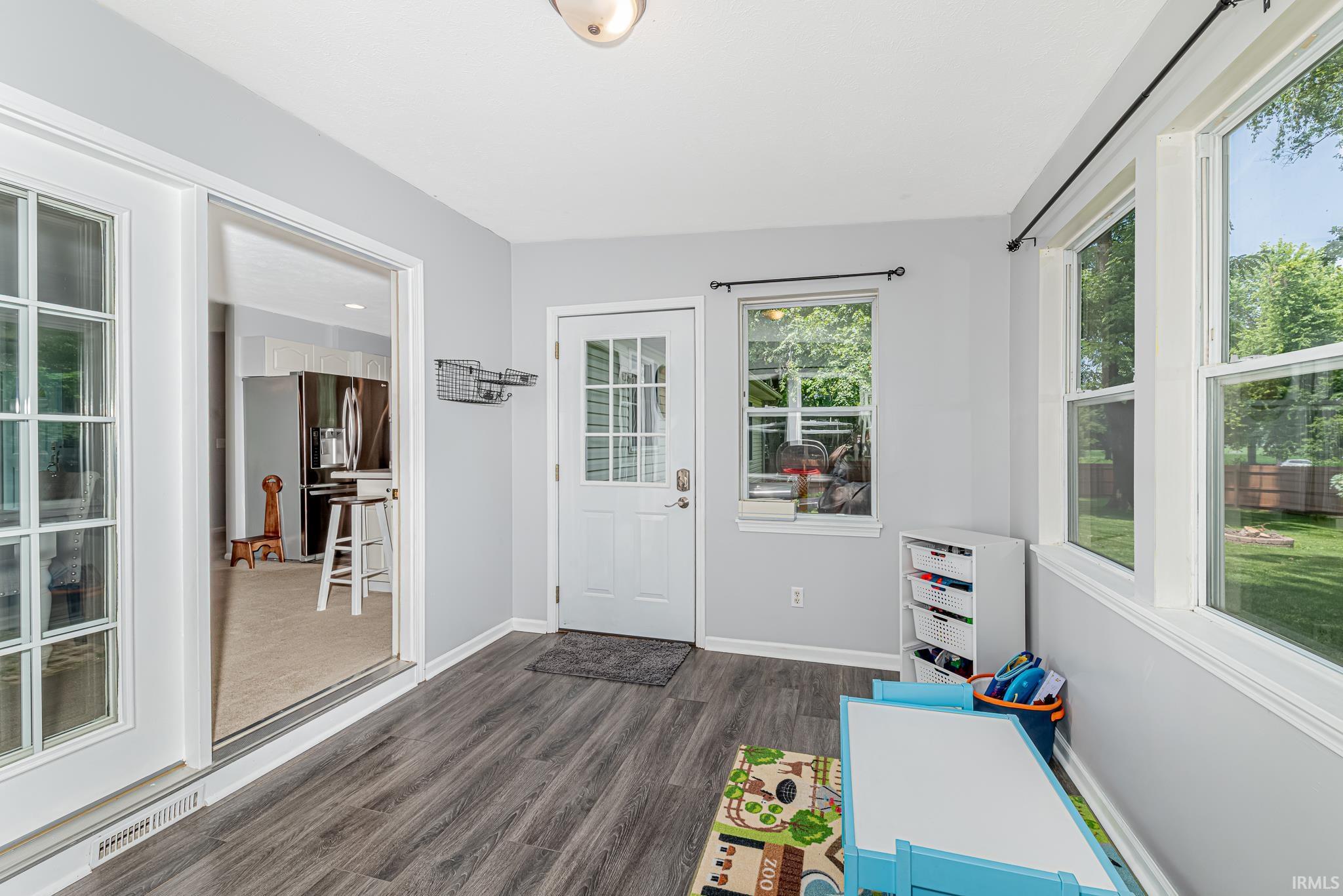 3434 N Berry Patch Lane Warsaw IN 46582