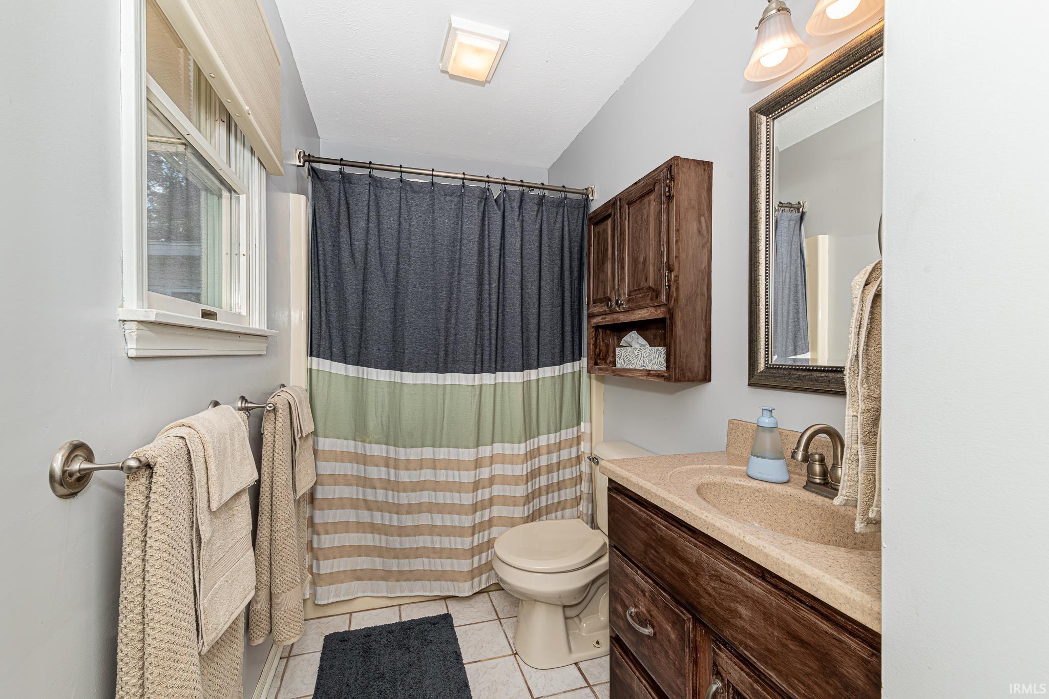 3434 N Berry Patch Lane Warsaw IN 46582