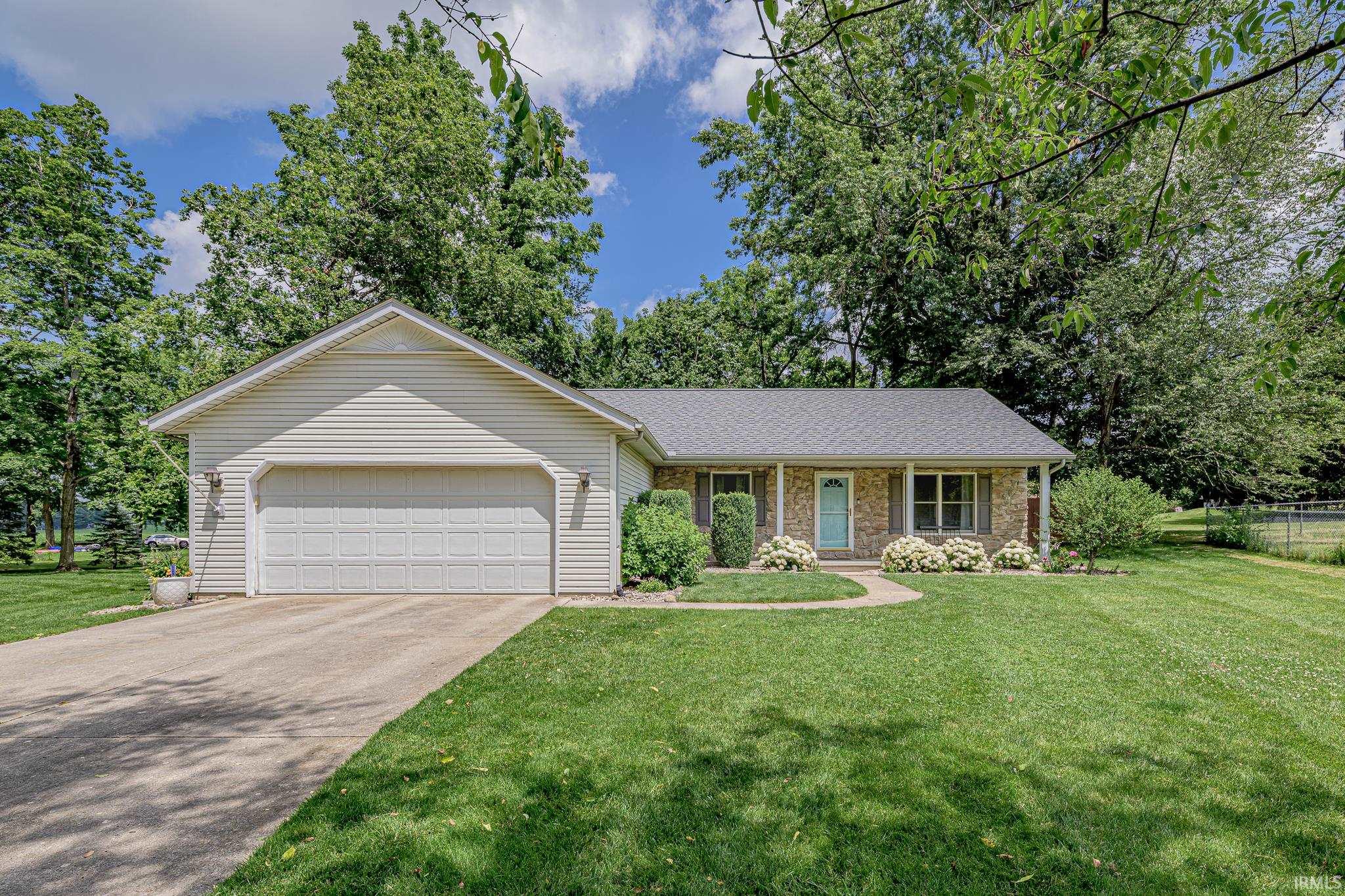 3434 N Berry Patch Lane Warsaw IN 46582