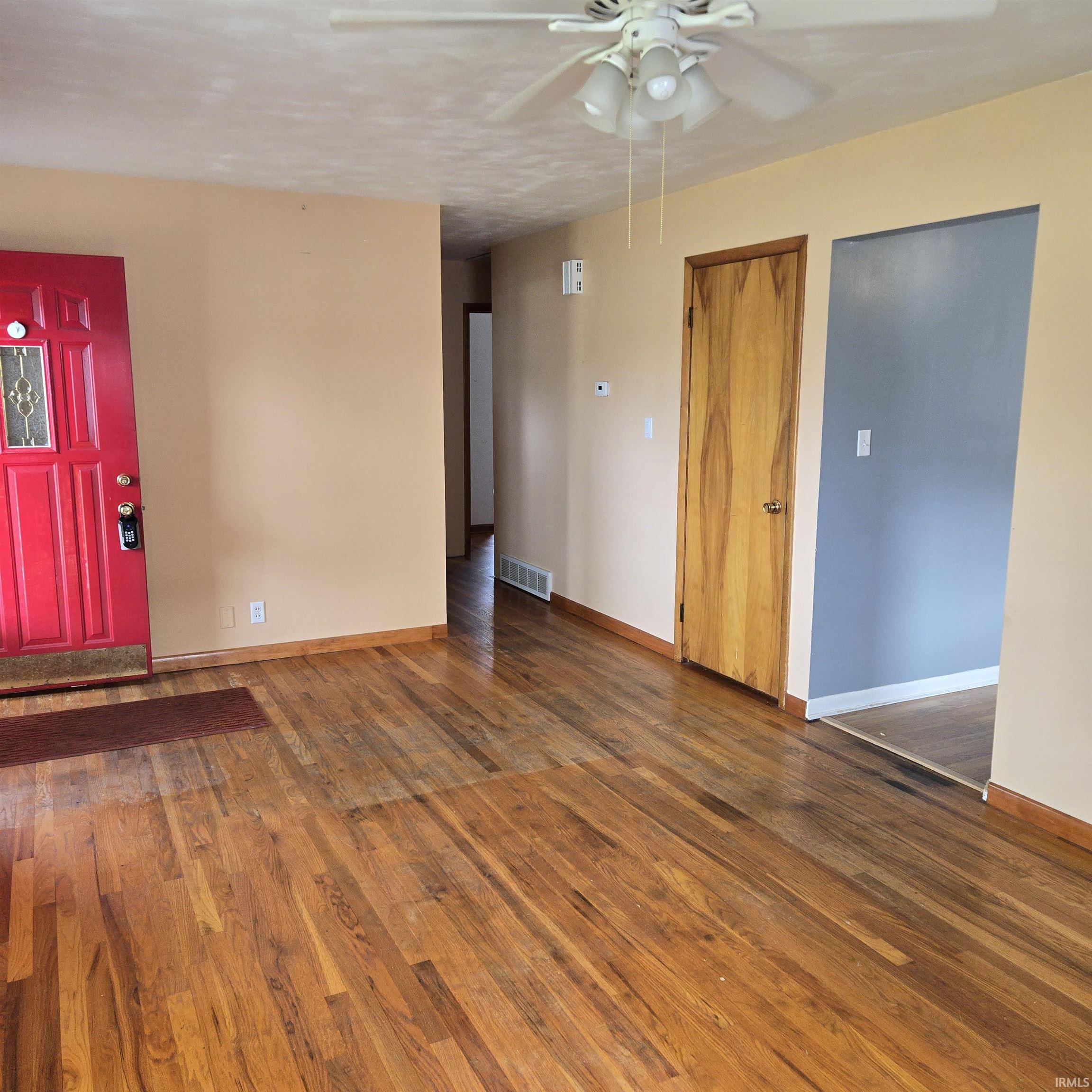 55170 Barksdale Street Osceola IN 46561