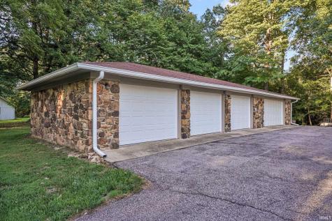 1700 N Allen Court Ellettsville IN 47429