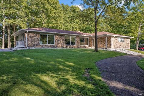 1700 N Allen Court Ellettsville IN 47429