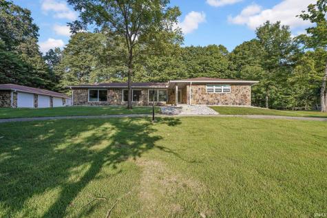 1700 N Allen Court Ellettsville IN 47429