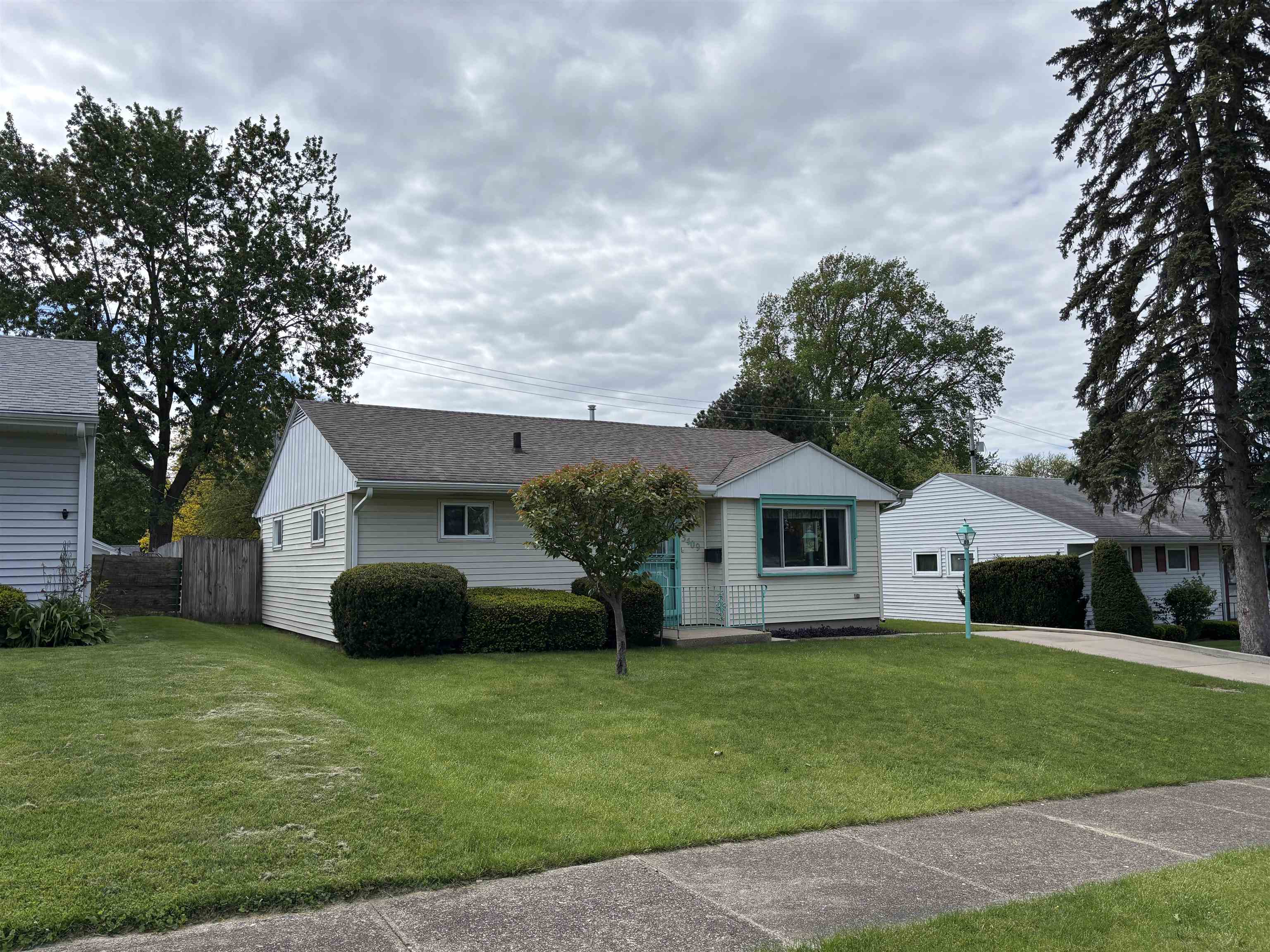 3409 Addison Street South Bend IN 46614