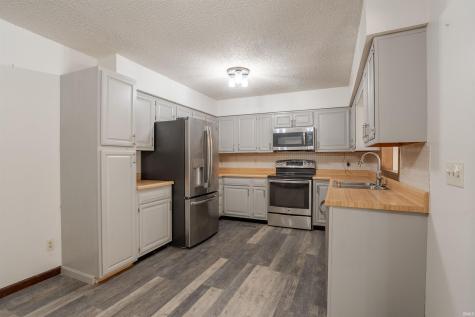 1207 Westwood Hills Drive Evansville IN 47720