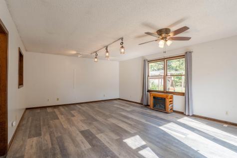 1207 Westwood Hills Drive Evansville IN 47720