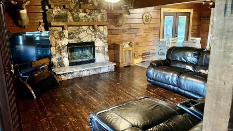 10003 E 625 Road Monterey IN 46960