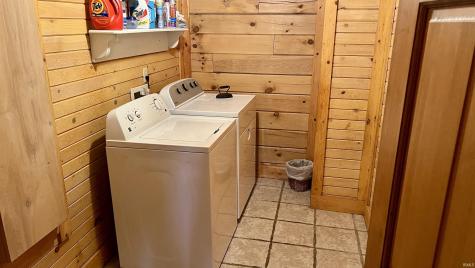10003 E 625 Road Monterey IN 46960