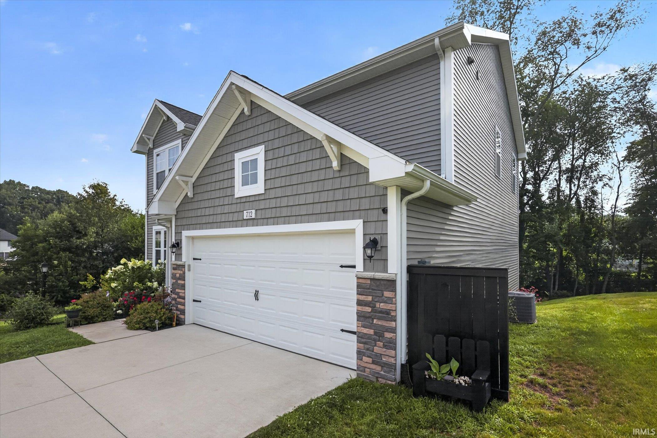 712 Gentry Lane New Carlisle IN 46552