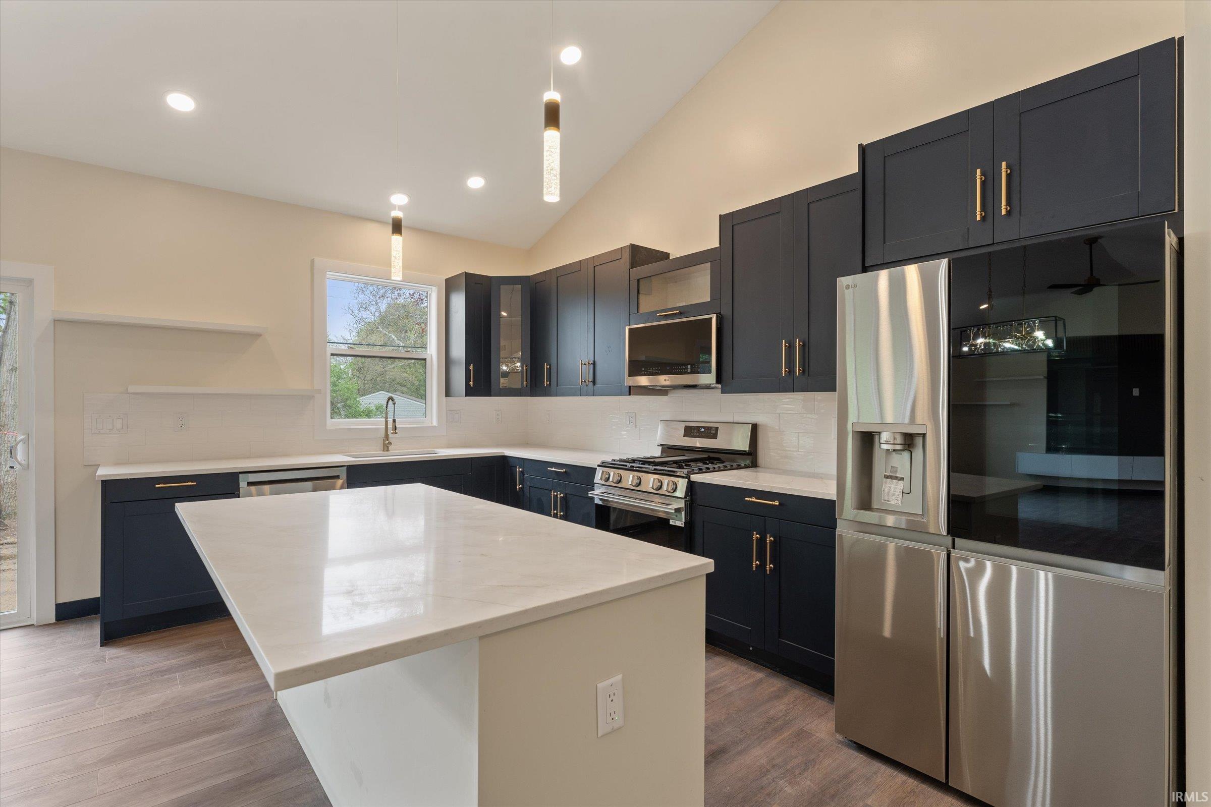 2411 Wildflower Cove Mishawaka IN 46545