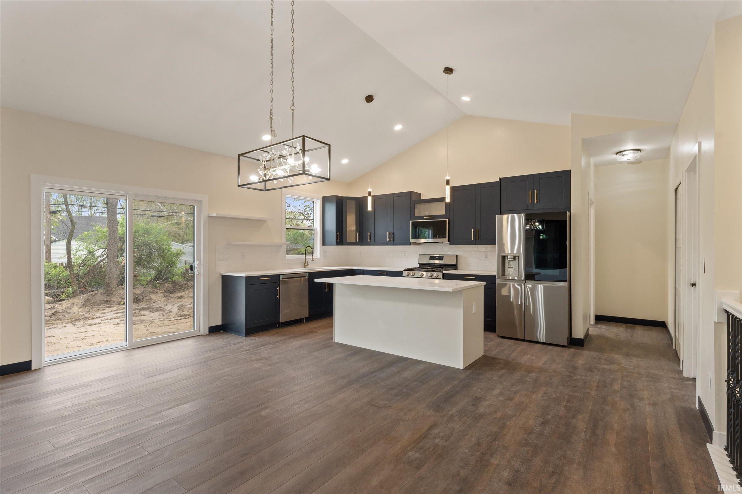 2411 Wildflower Cove Mishawaka IN 46545