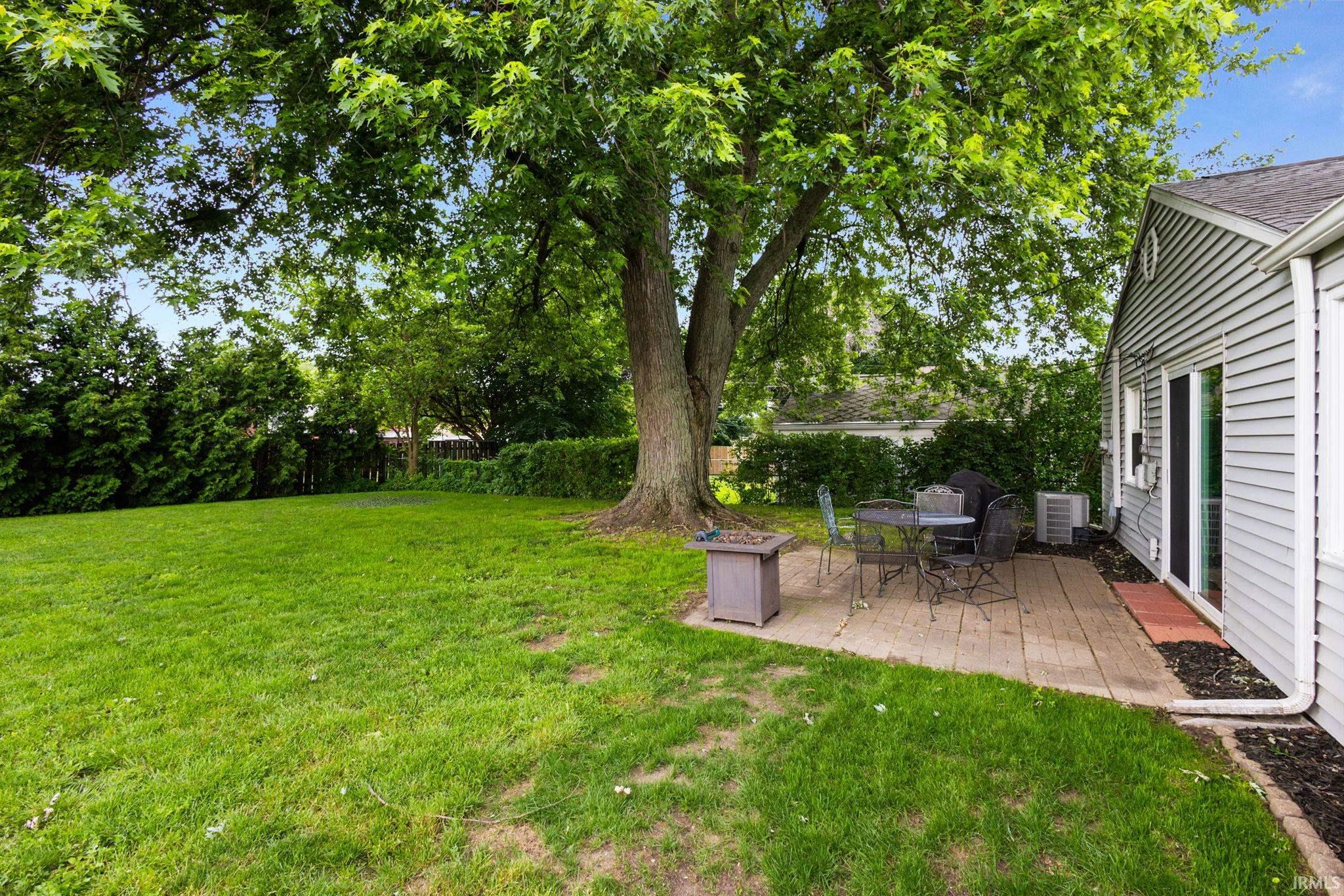 1624 Southeast Drive South Bend IN 46614