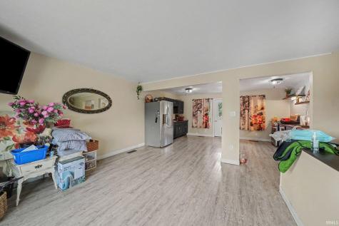 3121 Peddlers Village Road Goshen IN 46526