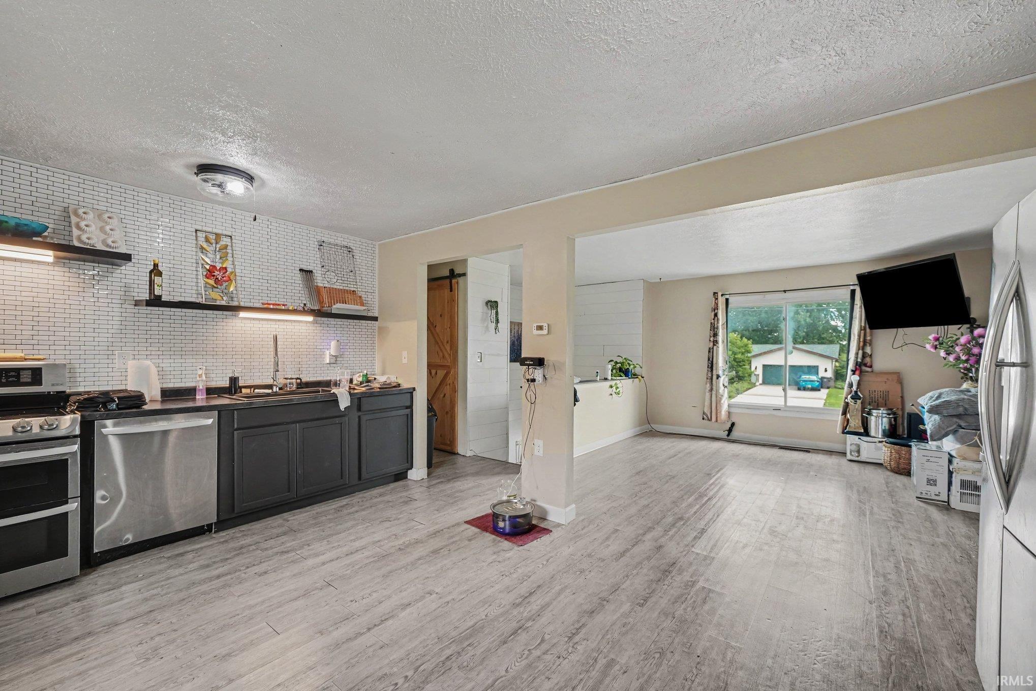 3121 Peddlers Village Road Goshen IN 46526