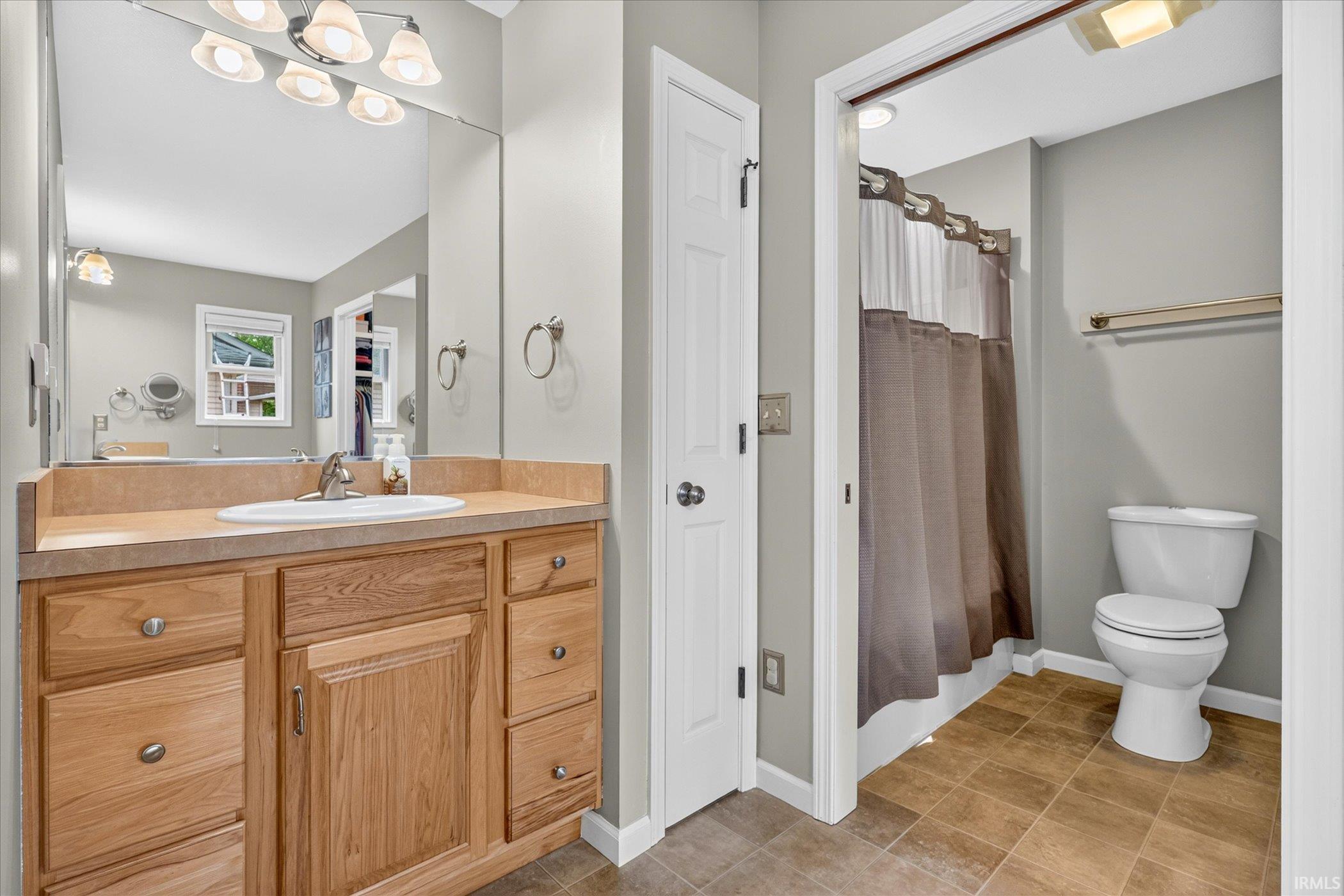 2419 Redspire Boulevard Goshen IN 46526