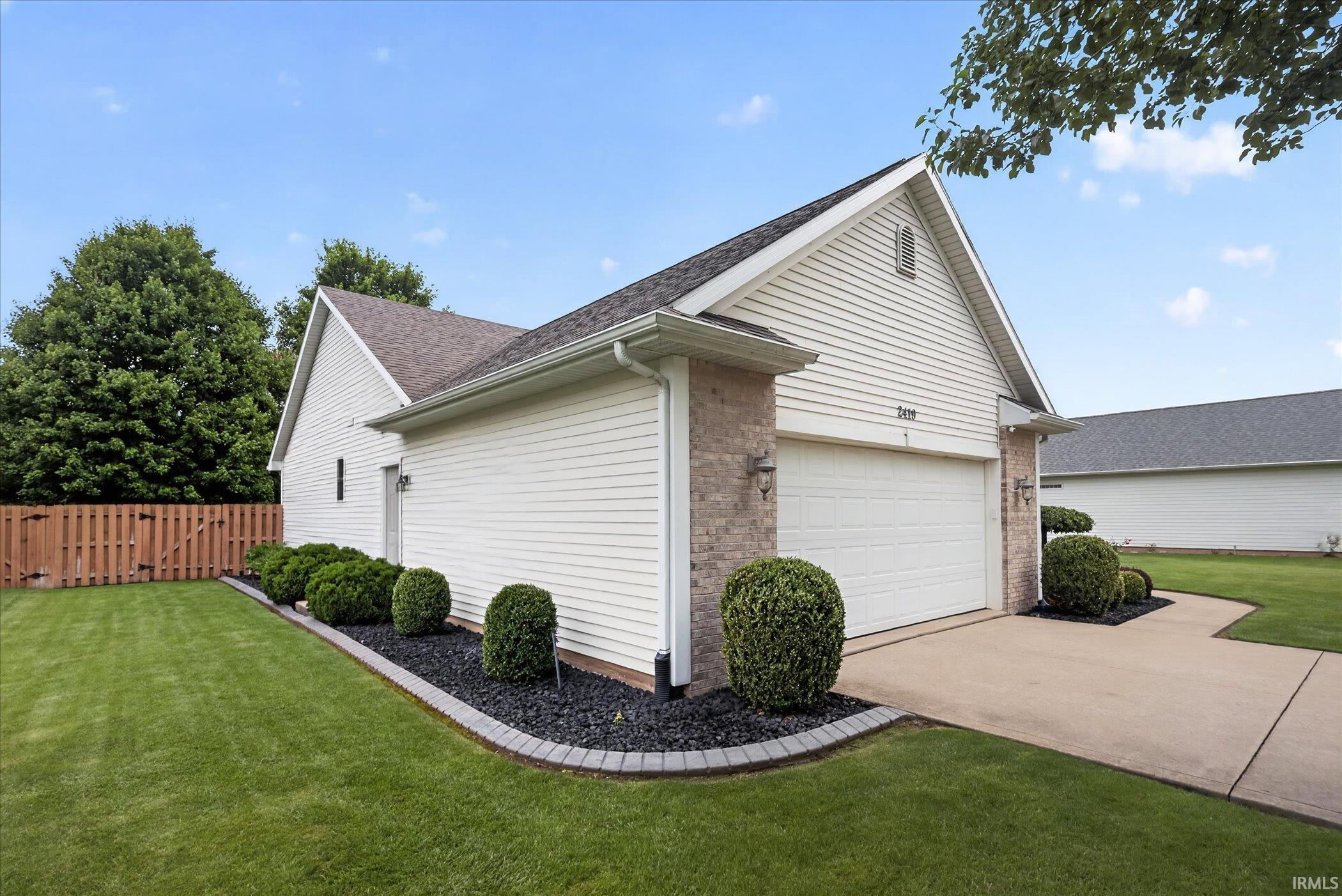 2419 Redspire Boulevard Goshen IN 46526