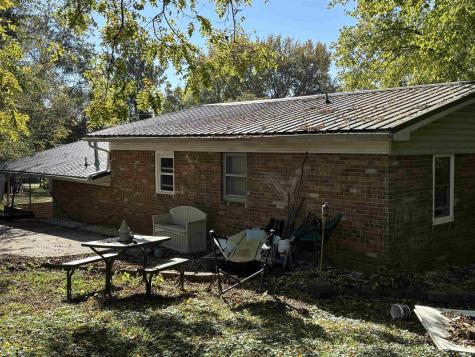 11220 Sharon Drive Evansville IN 47712