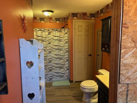 17 Boyer Street Williamsport IN 47993
