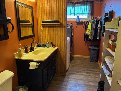 17 Boyer Street Williamsport IN 47993