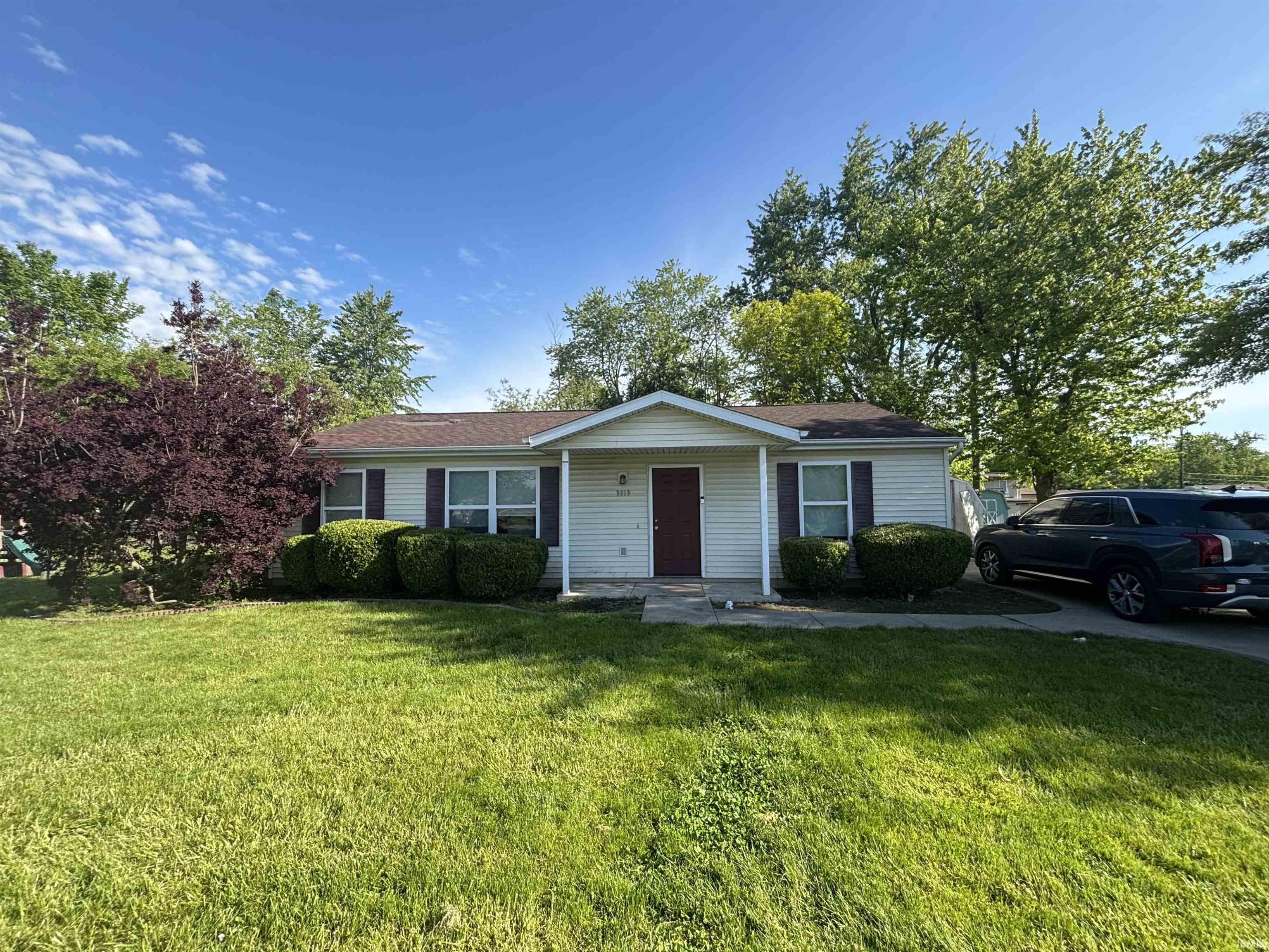 3813 E Maple Grove Avenue Fort Wayne IN 46806