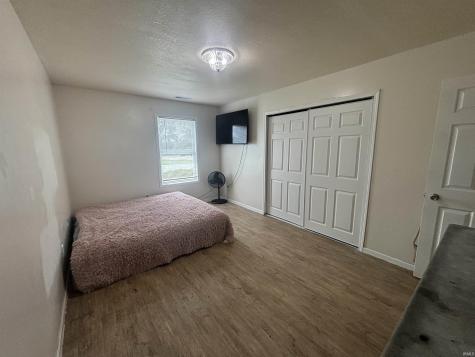 3813 E Maple Grove Avenue Fort Wayne IN 46806