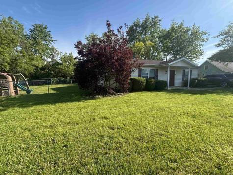 3813 E Maple Grove Avenue Fort Wayne IN 46806