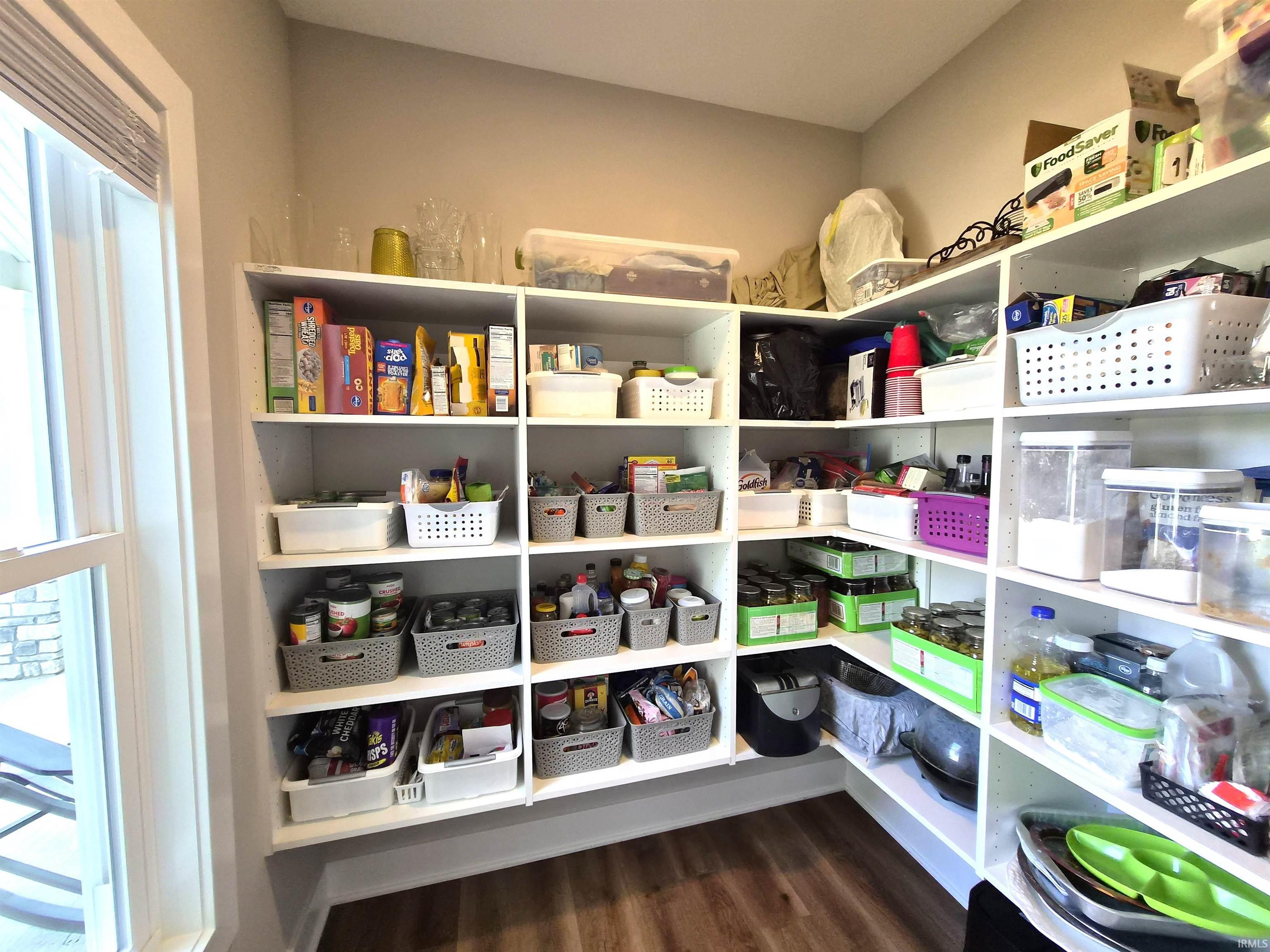 1207 E Dresdin Drive Warsaw IN 46580