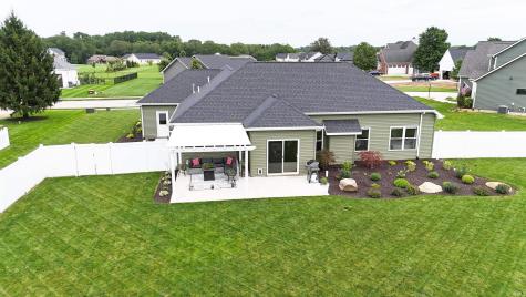 1207 E Dresdin Drive Warsaw IN 46580