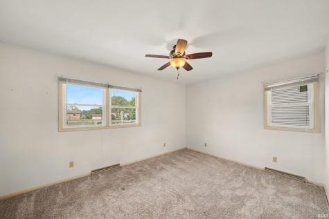 705 E Ross Avenue Warsaw IN 46580