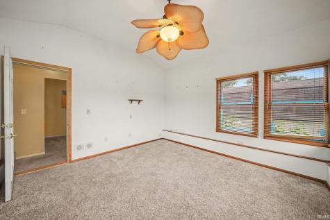 705 E Ross Avenue Warsaw IN 46580