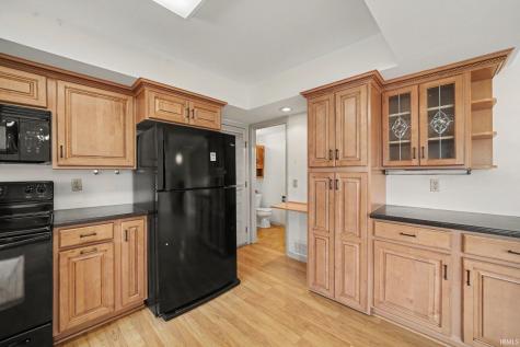 705 E Ross Avenue Warsaw IN 46580