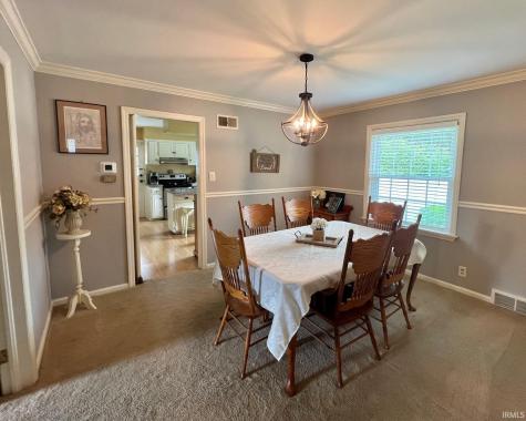 2015 E Gum Street Evansville IN 47714