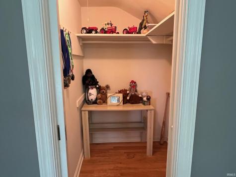 2015 E Gum Street Evansville IN 47714