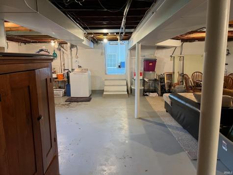 2015 E Gum Street Evansville IN 47714