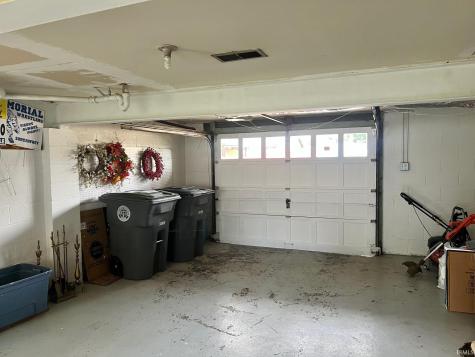 2015 E Gum Street Evansville IN 47714