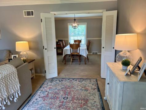 2015 E Gum Street Evansville IN 47714
