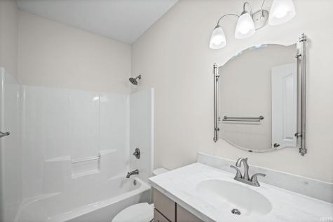 115 Aqueduct Circle West Lafayette IN 47906