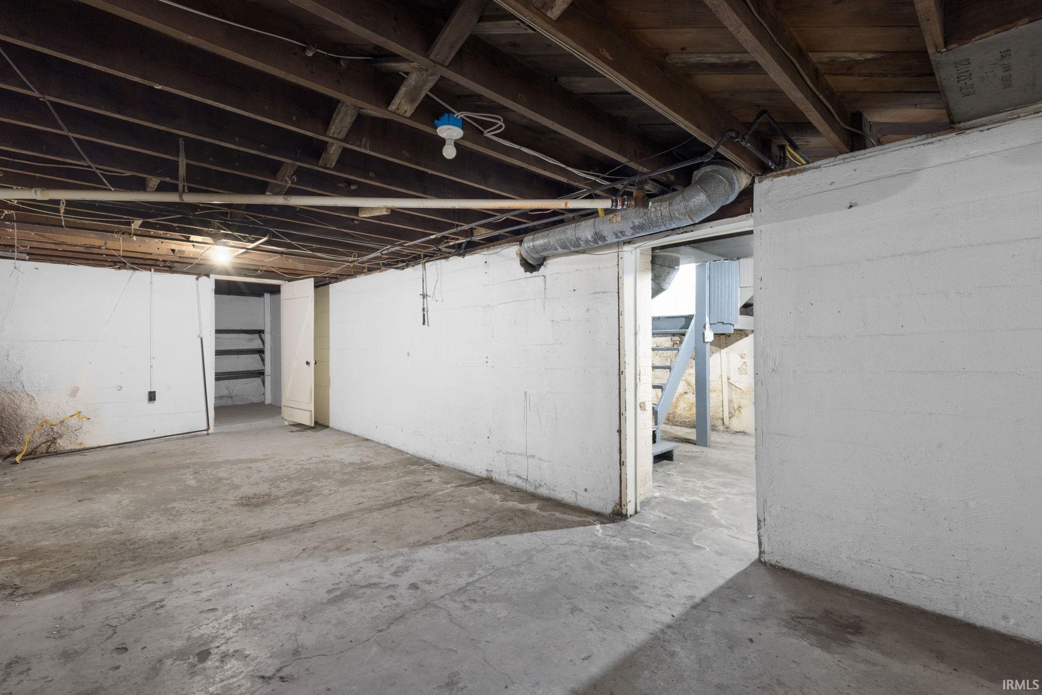 221 E 8th Street Mishawaka IN 46544